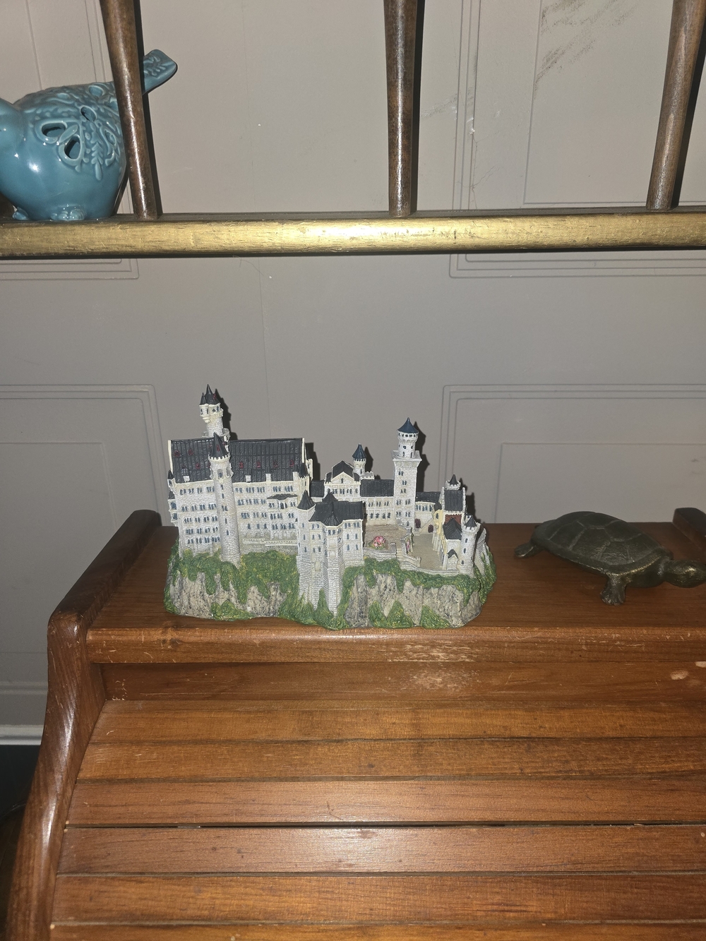Enchanted Castles Of Europe Neuschwanstein Castle Sculpture Danbury Mint